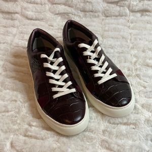 Tory Burch Leather lace up Sneakers